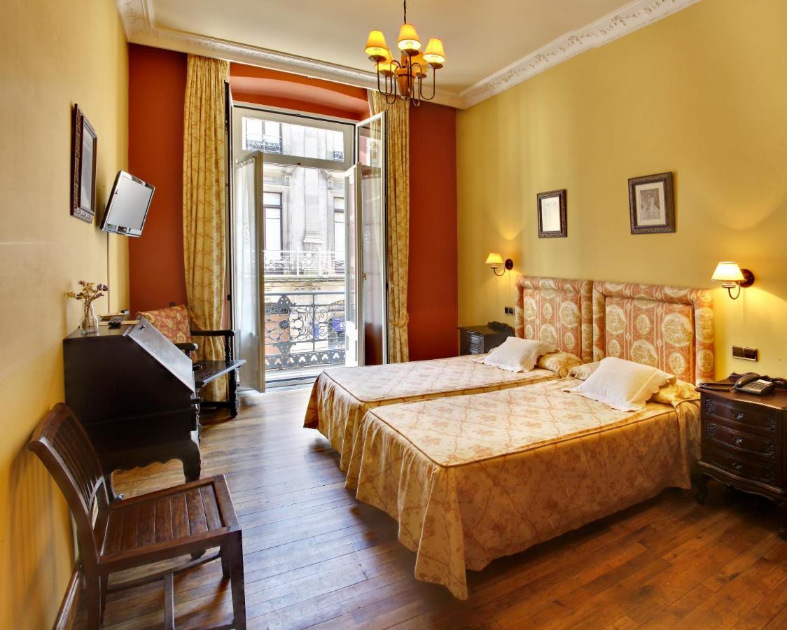 Hotel Villa De Luarca Bilik gambar